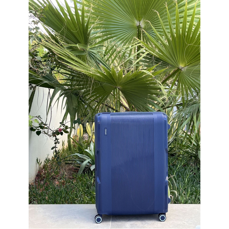 4 Wheels Clip Carry on suitcase 22"