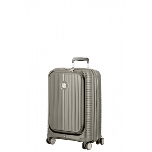 copy of 4 Wheels Carry on...